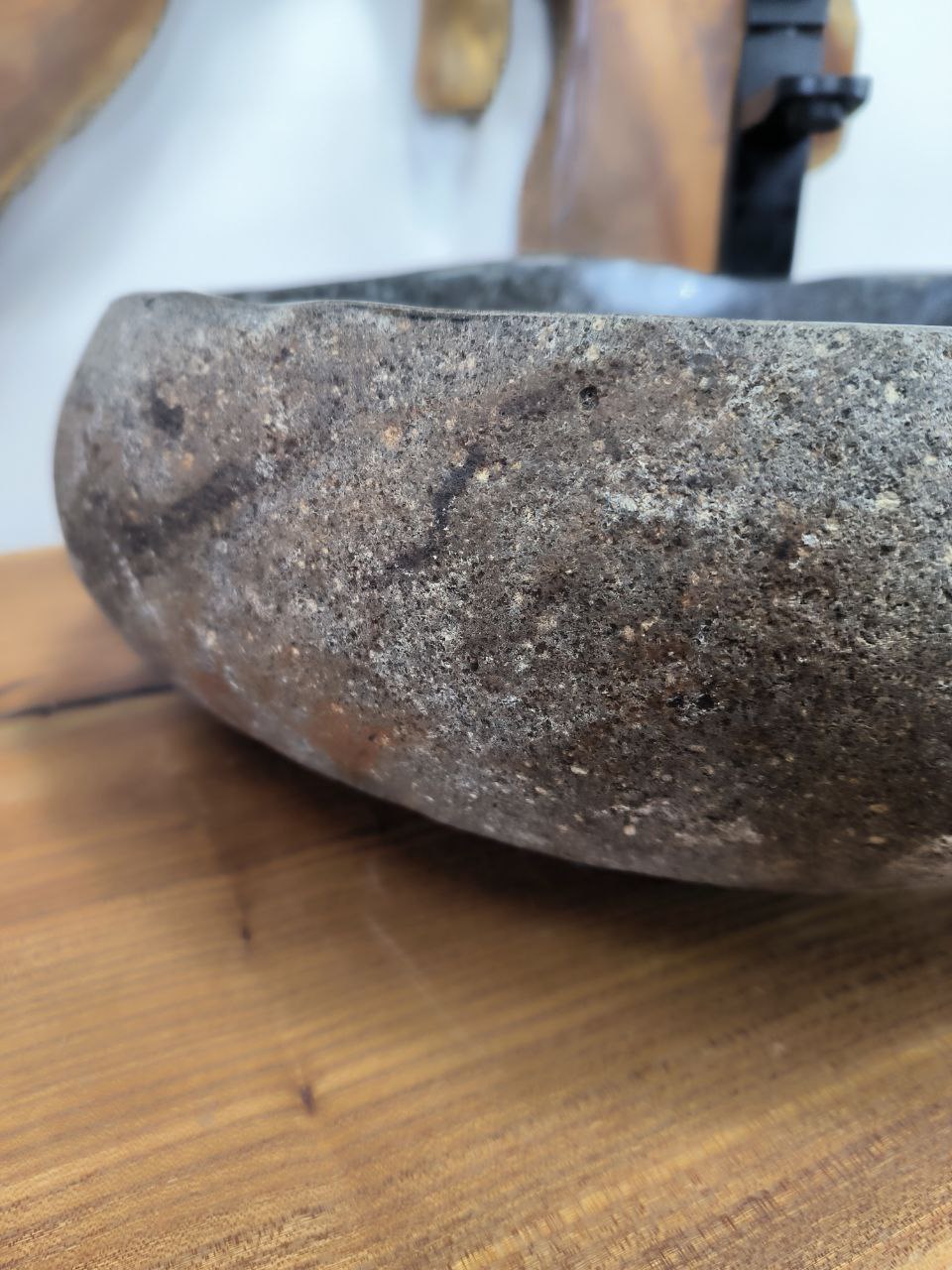 06f63984-909a-40c3-ac9d-585df7318825