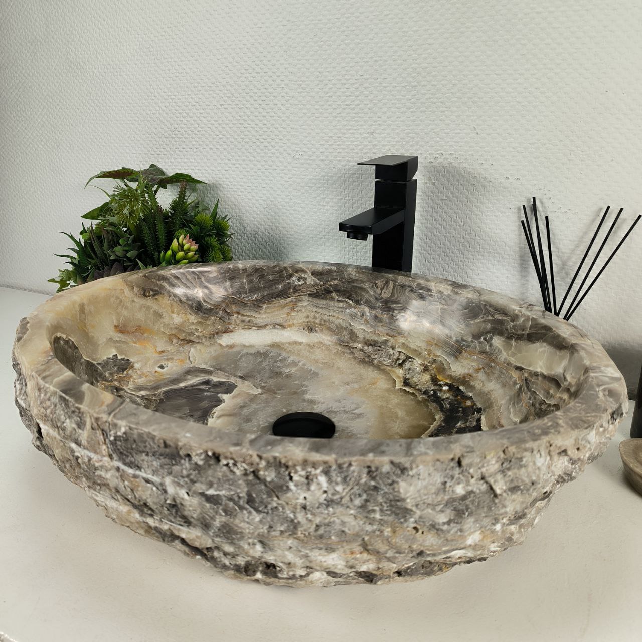 ja7qr8wngciiv79rgr7d020q1cwro9k0