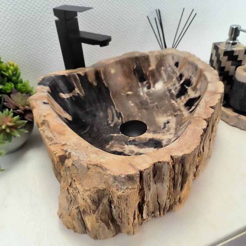 gwnqmjeg8c5xycyw9dkt09fhy684d12o