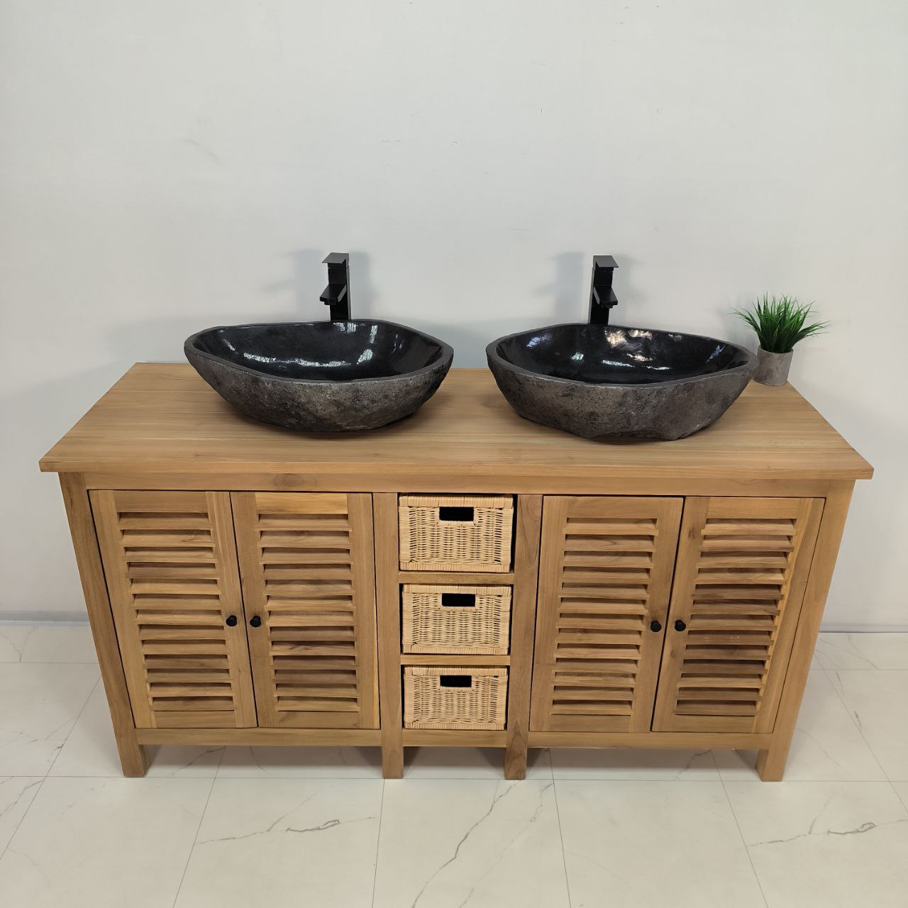 63388712-d86f-4582-b158-66cd8b7d672e