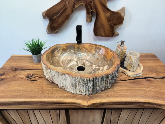 photo_2025-05-14_15-29-02