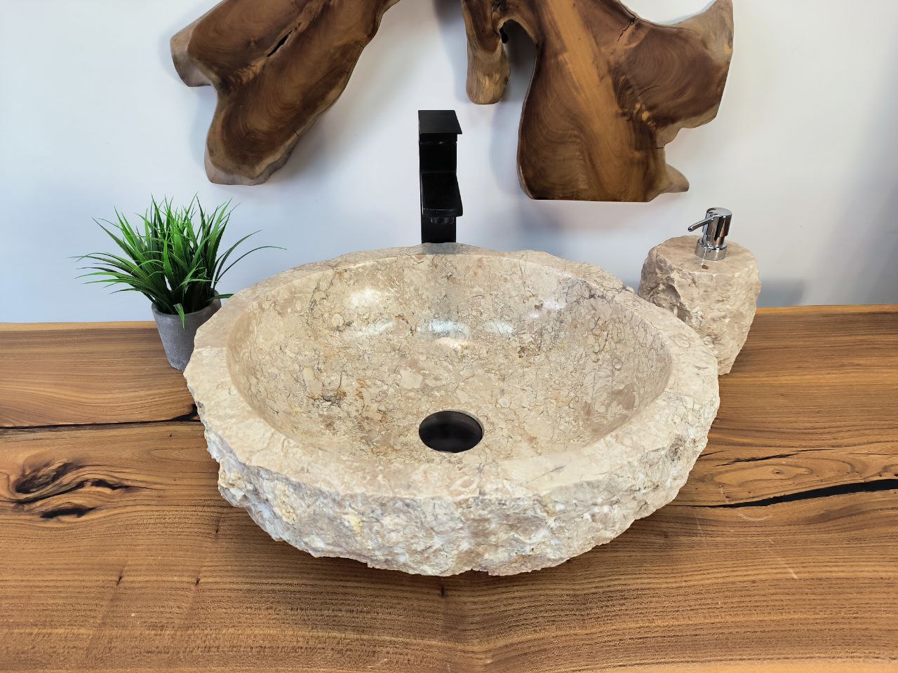 photo_2025-05-15_11-08-36