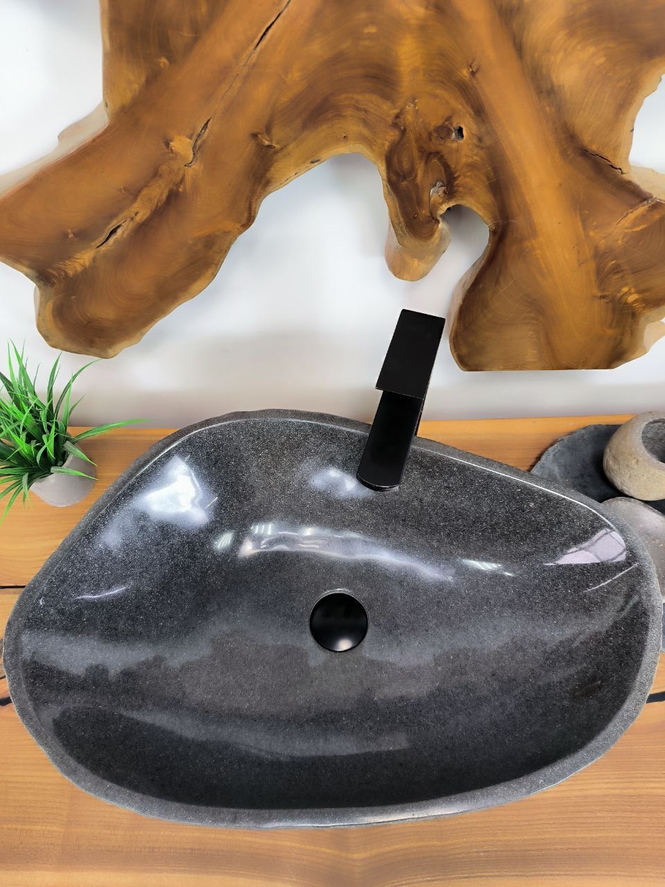 Раковина из речного камня RS-66345 62х40х15 из натурального камня