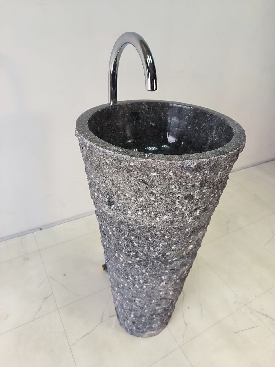 Раковина напольная из мрамора Pedestal Grey Marmo MN-65917 45х45х90 из натурального камня