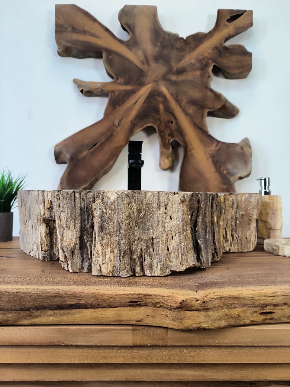 photo_2025-05-15_12-27-05