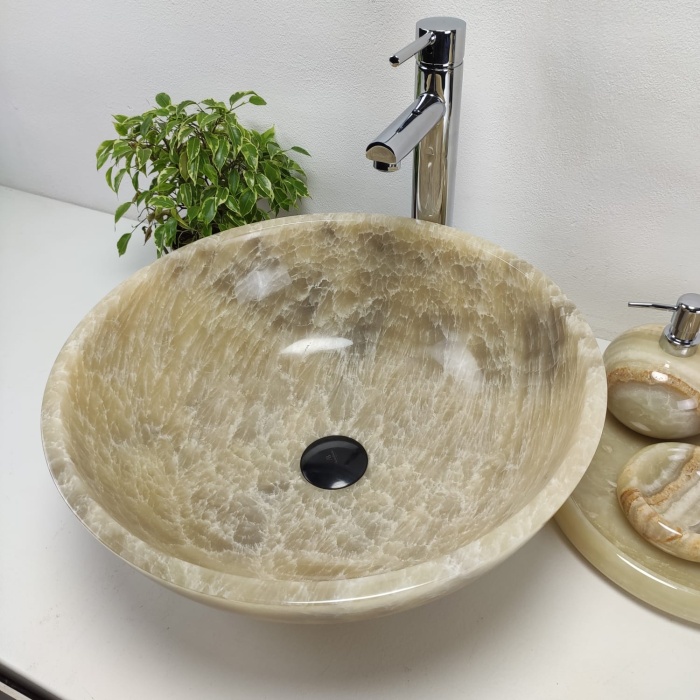 2n9fdwmy1nuri9kh0kqj1s5lz8lin4y0