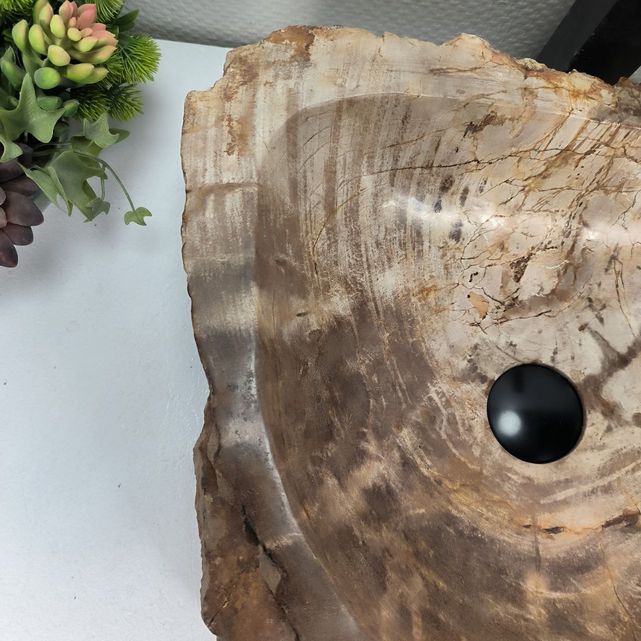 twaj1e58twsthd0tnmg9ie2j611xk5lv