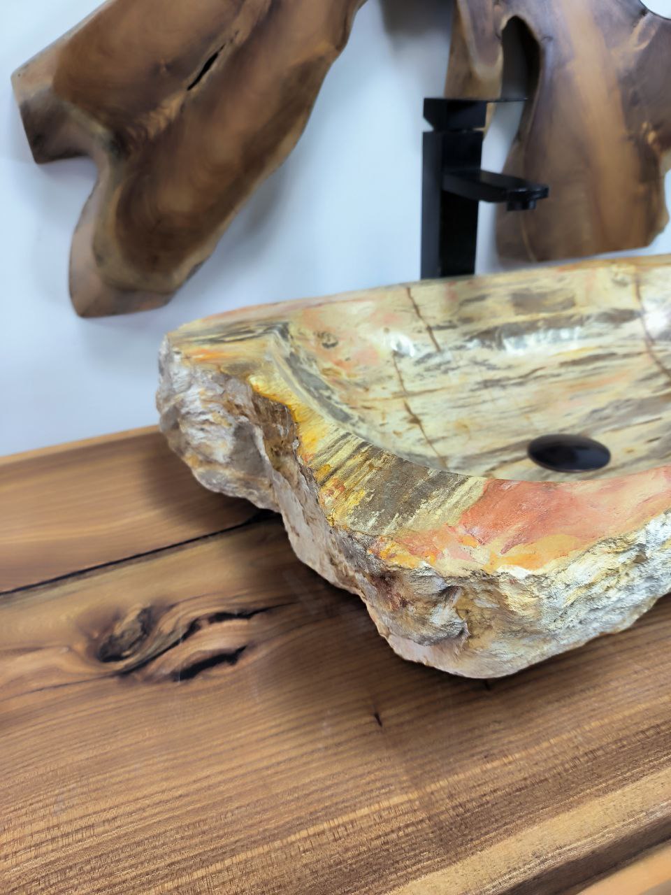 a0cdfcf9-2dde-4f9f-b4ab-7e37469c9a74