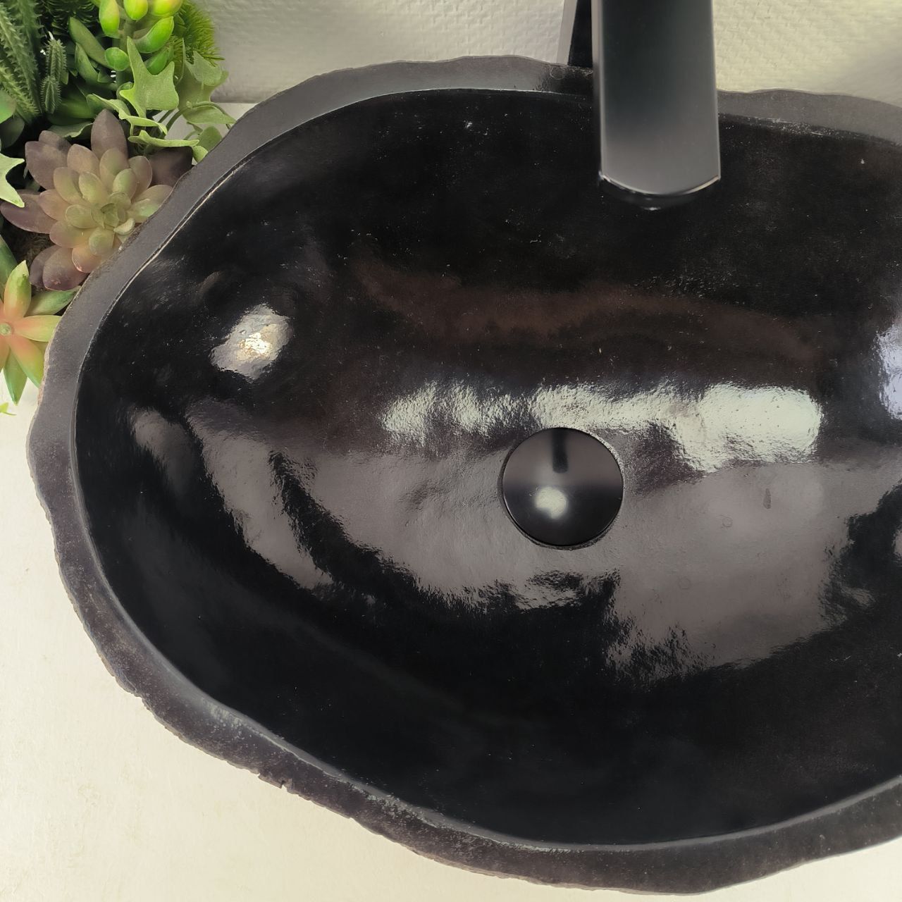 Раковина из речного камня RS-65000 50*37*15 из натурального камня