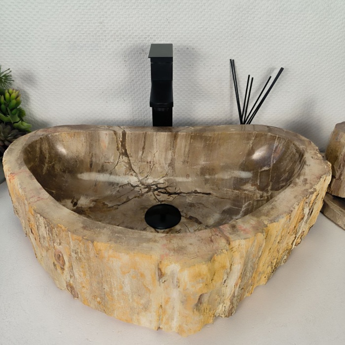 i8uc3c50lq0pmcaw6ougms1jjjqdxjdq