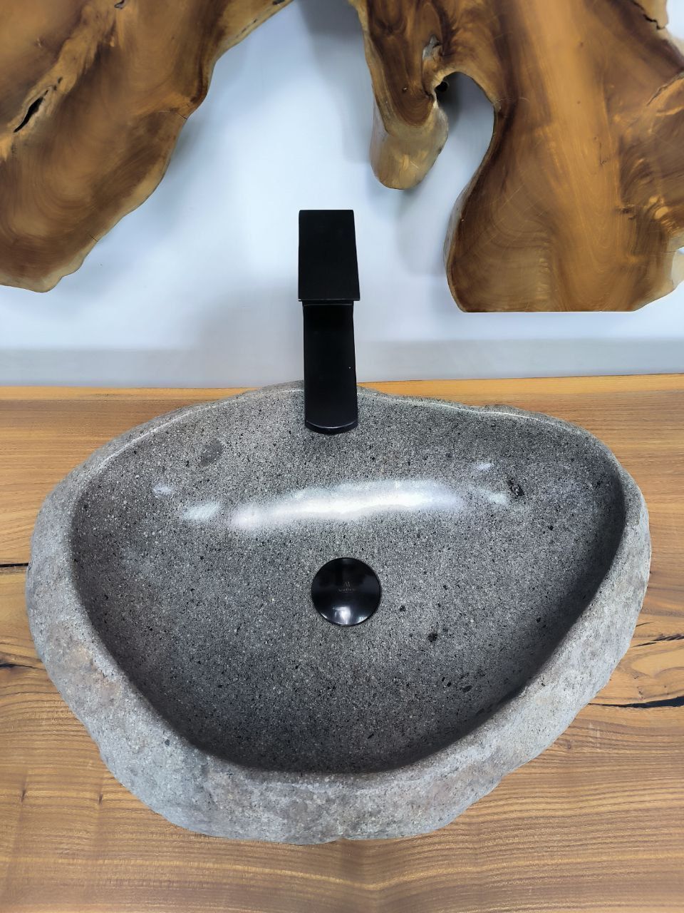 Раковина из речного камня RS-66405 54х37х14 из натурального камня
