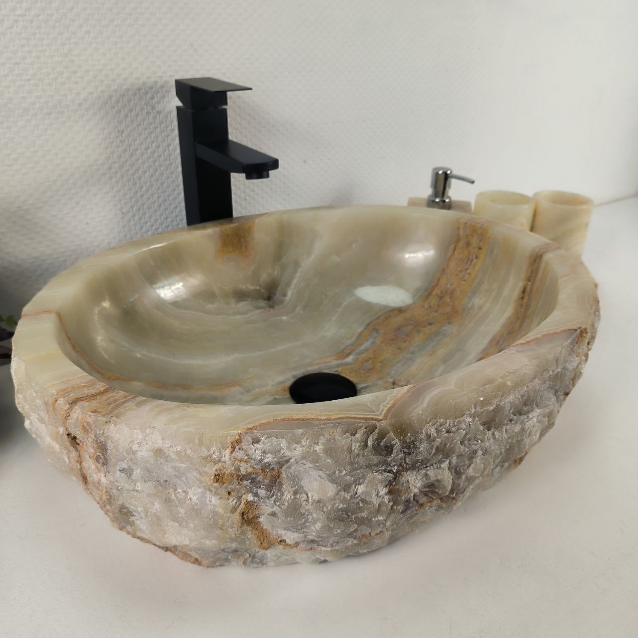 z7c5mz3qjt0y4vym0qtkoqsn8xiq6gsq