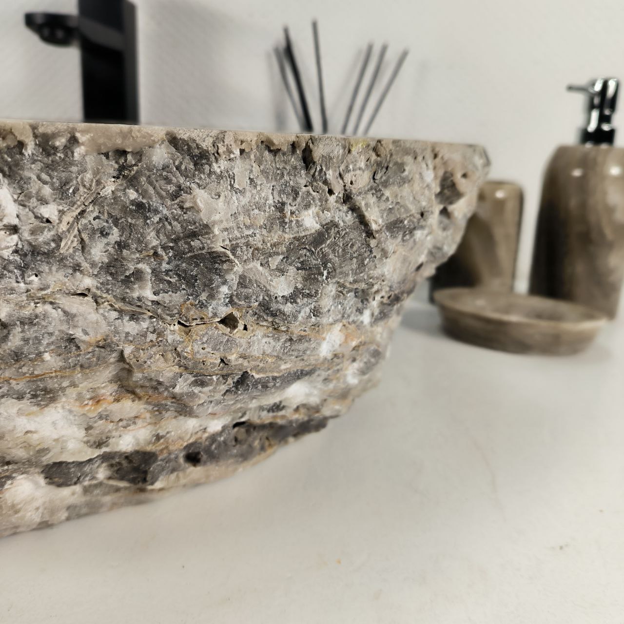 zzw0c464awohwilkcbvxb2g6s3tzgwnf