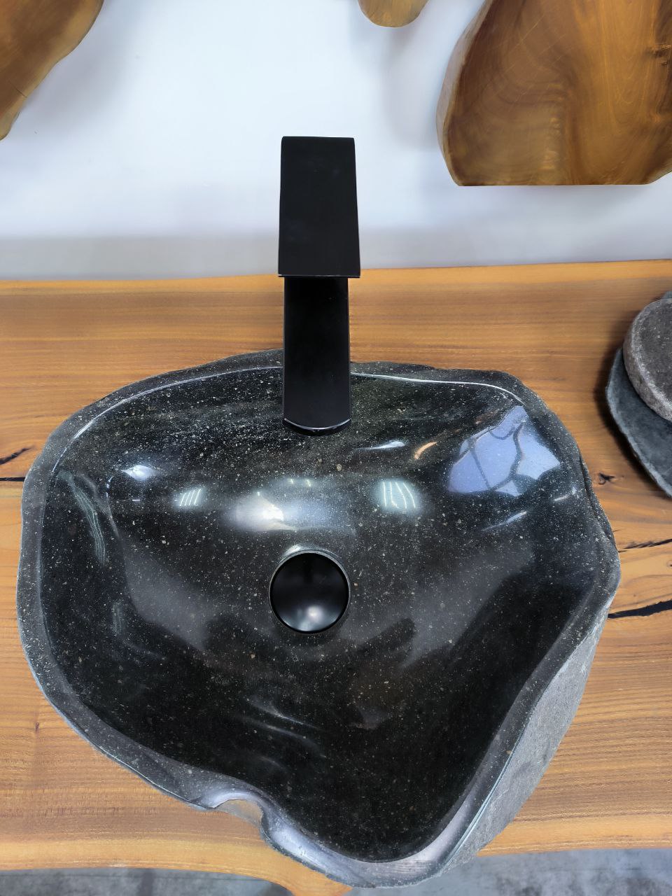 0f816eef-2ff2-41ae-8442-f503eb941229