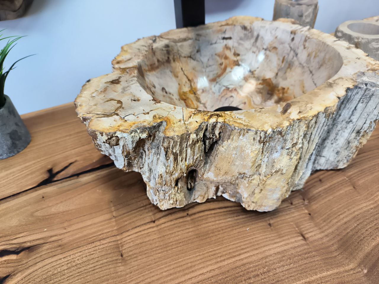 photo_2025-05-14_17-04-33