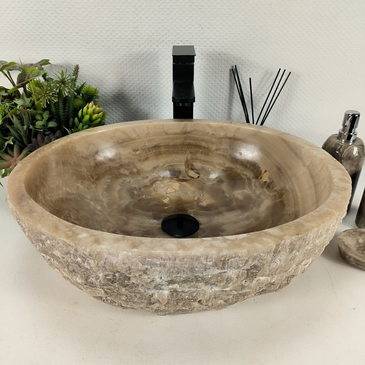 mmpp7p1aq42v0eqkxc9tz6pe4rc6kq14