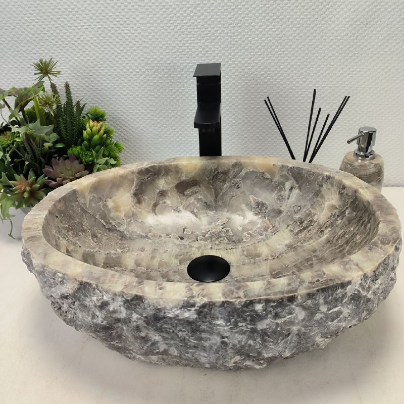 dl4gb81u5yvxo6u8cdmnyrobphm8ujhq