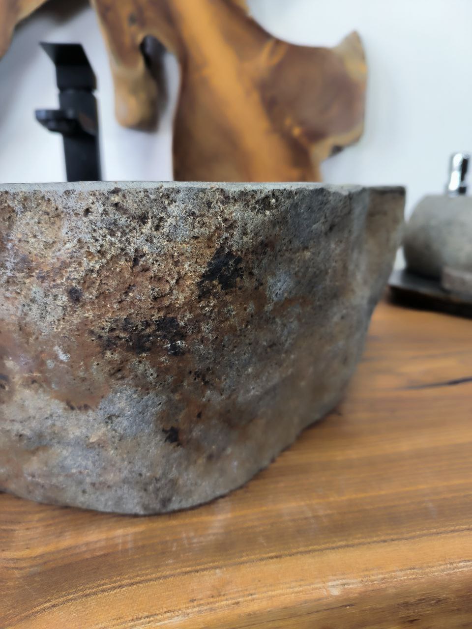 03d21b0c-6218-4dc3-b17d-0e9249c5aee0