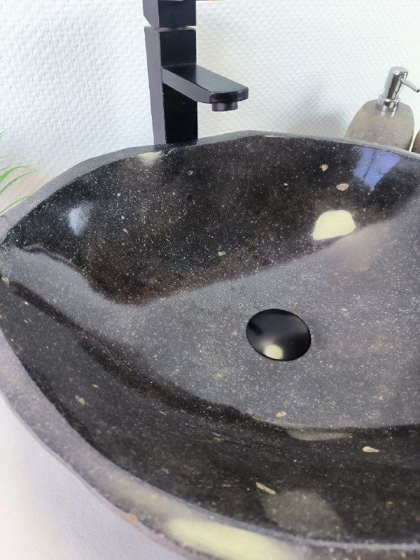 Раковина из речного камня RS-66207 51х47х15 из натурального камня