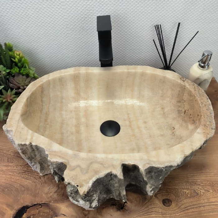 q5vt2ibc69wj2vsoo5ryaz9hfh4svxo2