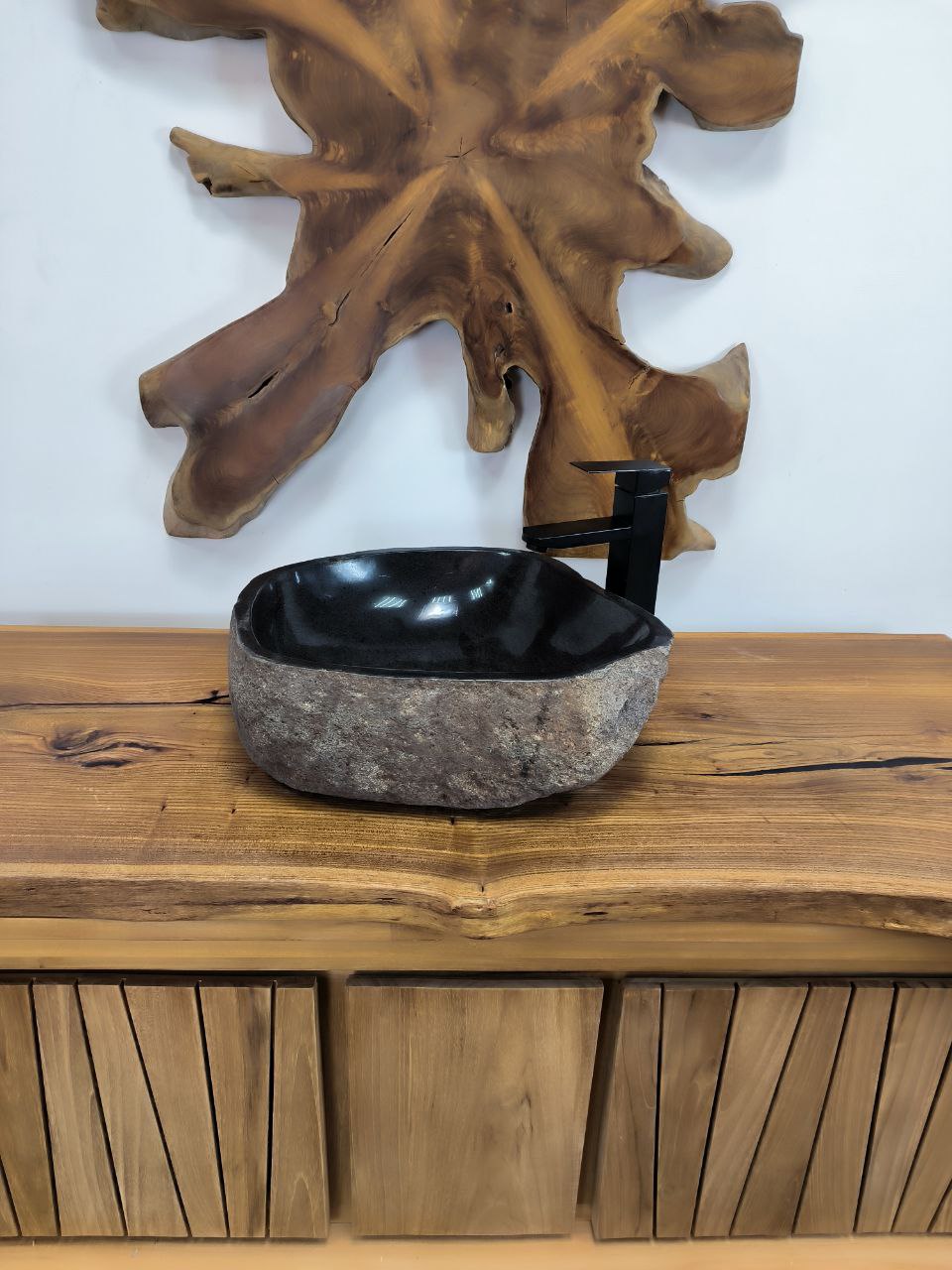 3ec1c6d0-2d34-4103-bb3a-429759b4a14d