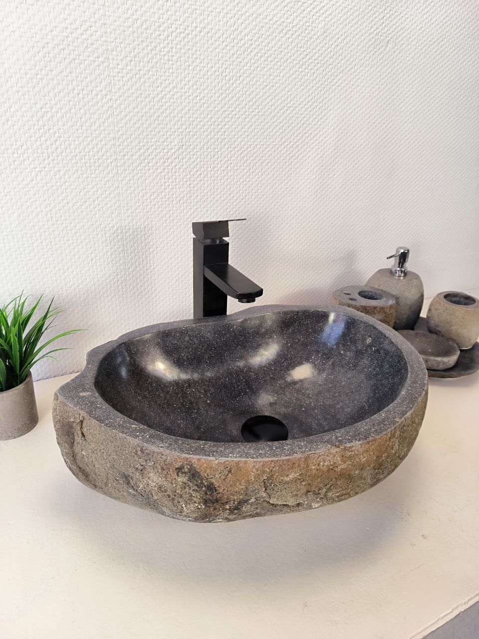 Раковина из речного камня RS-65967 50х34х15 из натурального камня