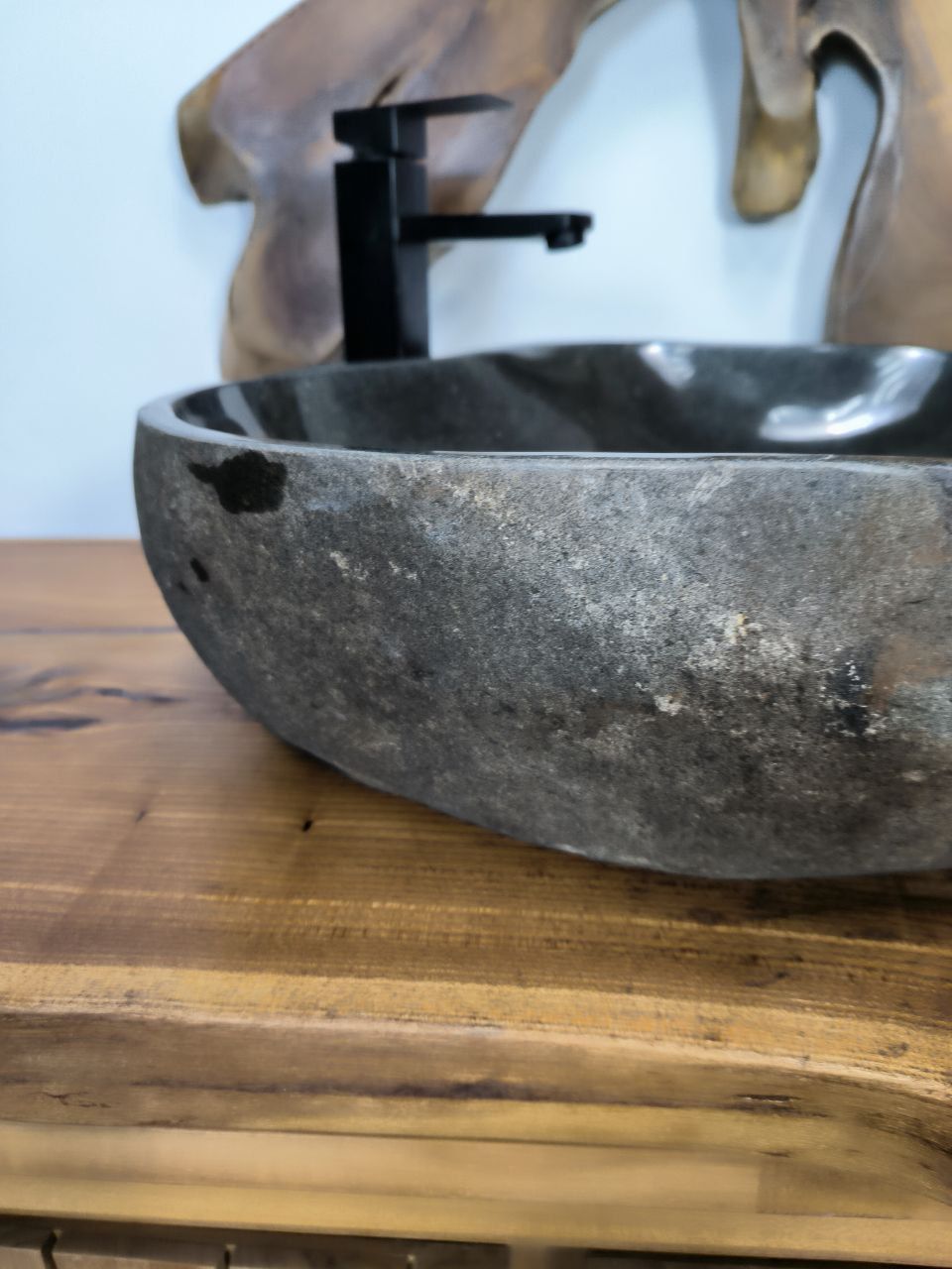 Раковина из речного камня RS-66714 56х49х15 из натурального камня