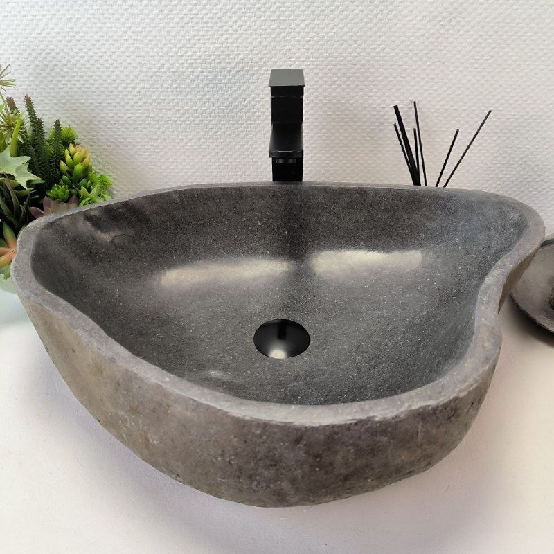 Раковина из речного камня RS-63550 (61*46*16) из натурального камня