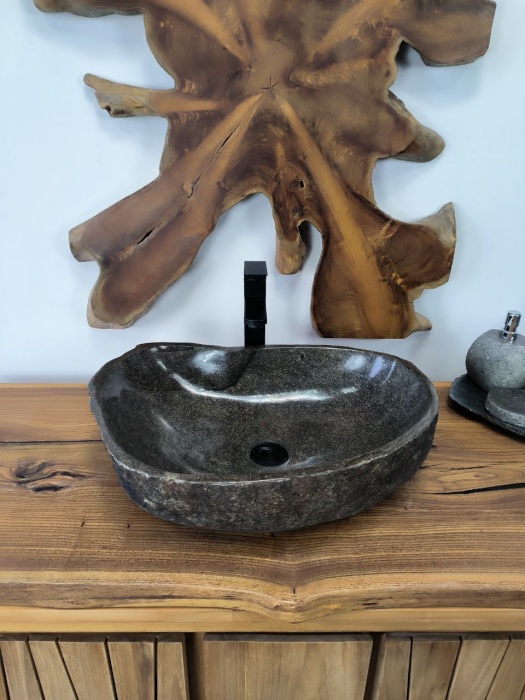 1c6b13e8-1da3-414b-b8b5-59c349926bc1