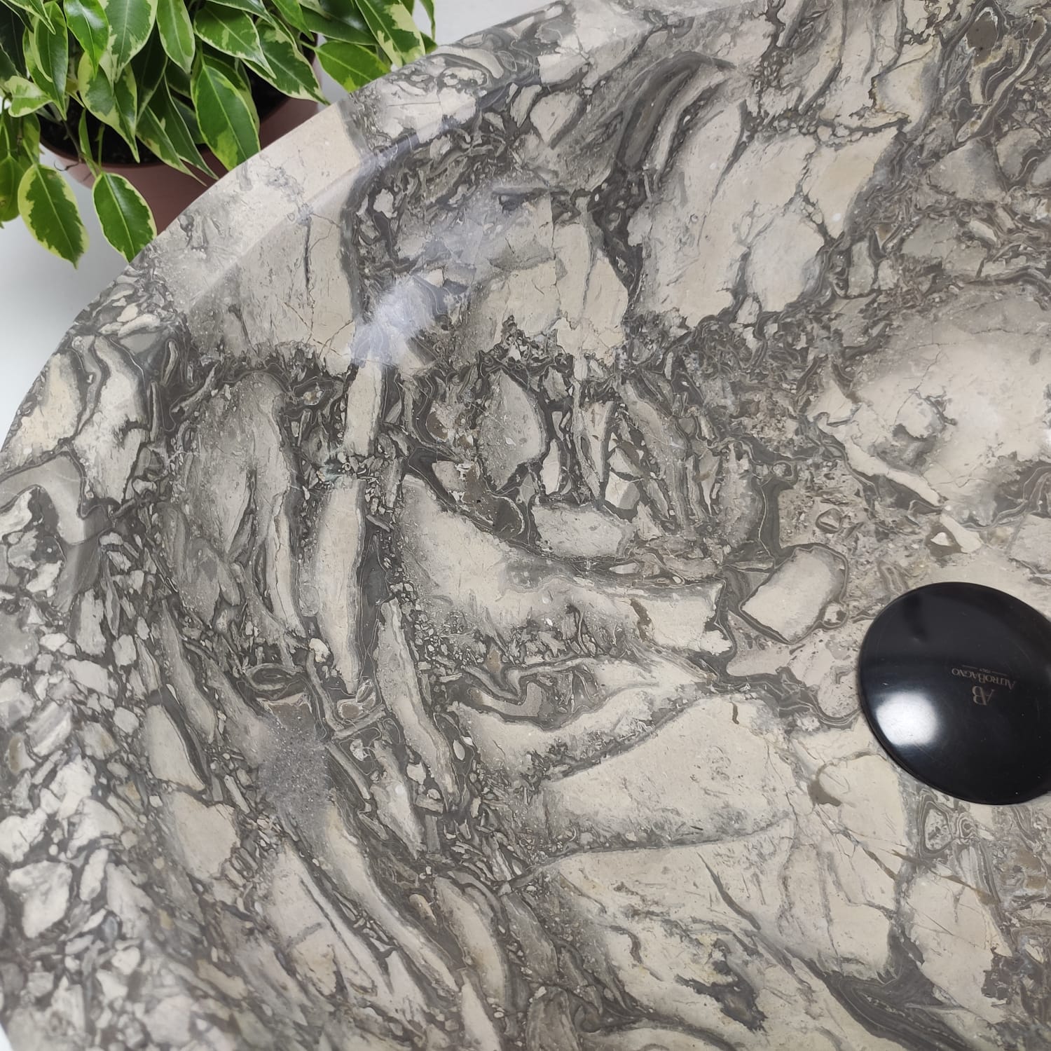 cj23xddkriuib23dnkho8tyzf39nmeo6