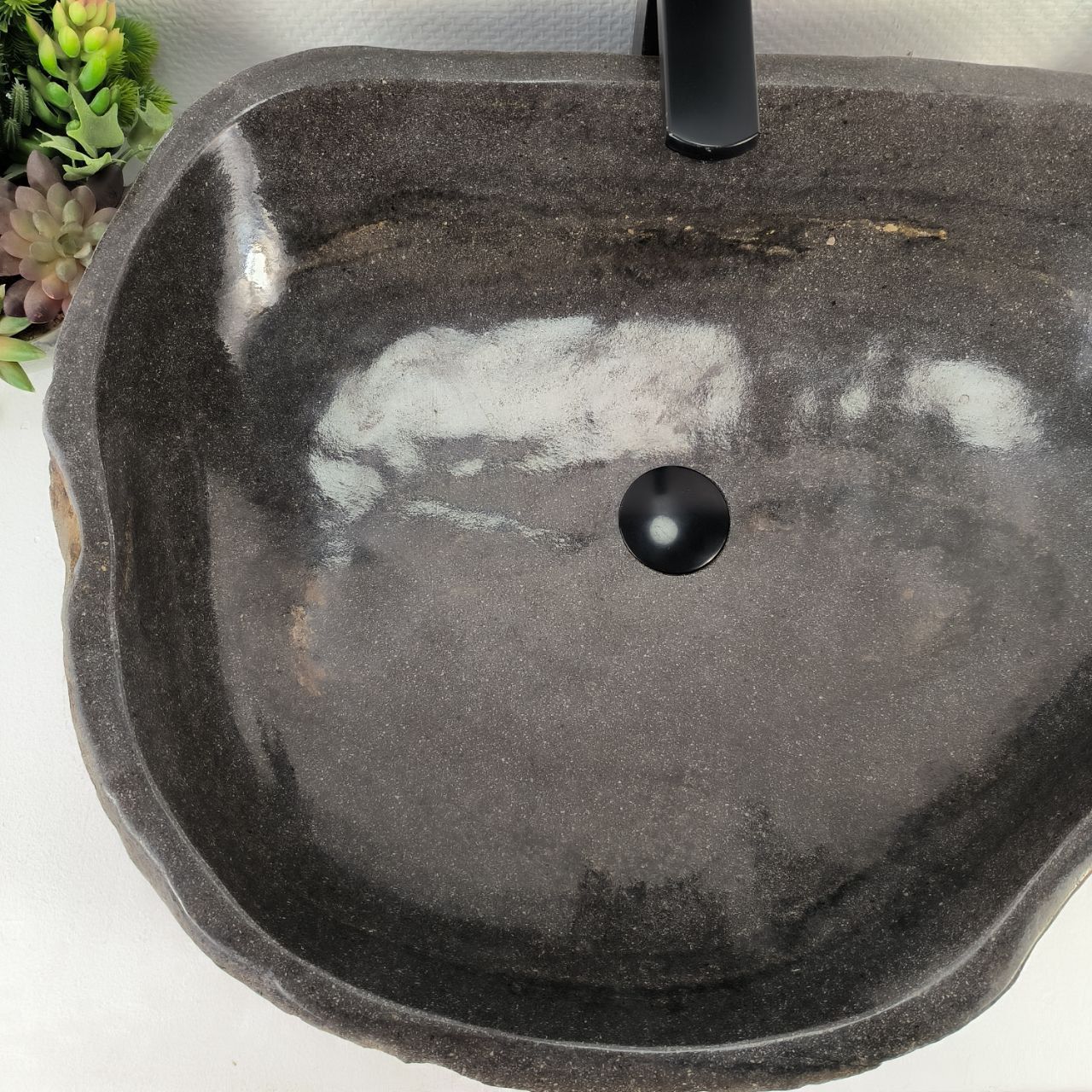 Раковина из речного камня RS-64925 70*51*15 из натурального камня
