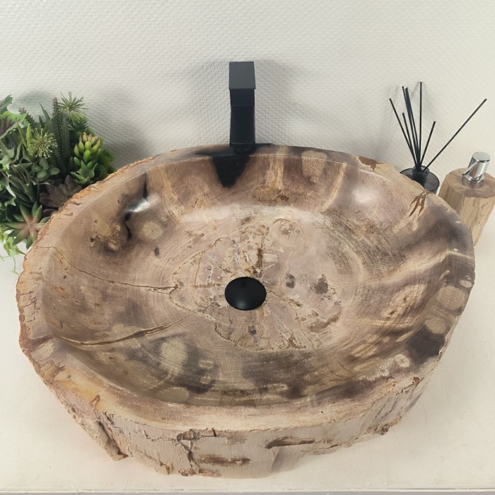 t7o04sd764hp4e7db4xz9mbhr91kar32