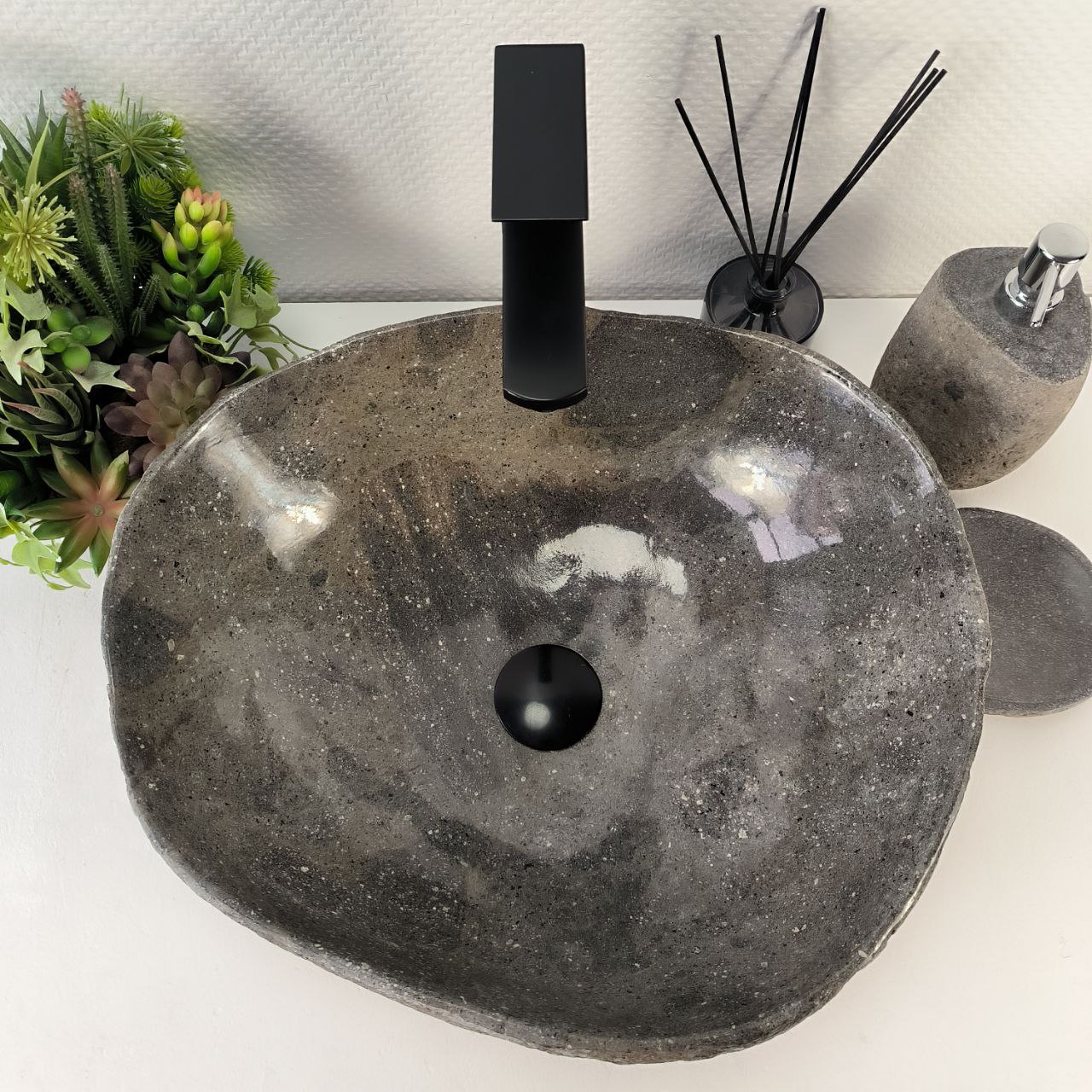 f4c954zi35p6tazi15j9qara5ua9tm4m