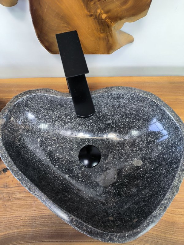 1a9fb68f-e436-4830-846a-a554b5914975