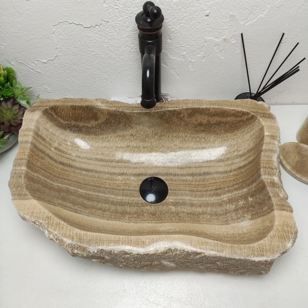 0bphhkpgeymlostvn1fcbc7t48f1f3t7