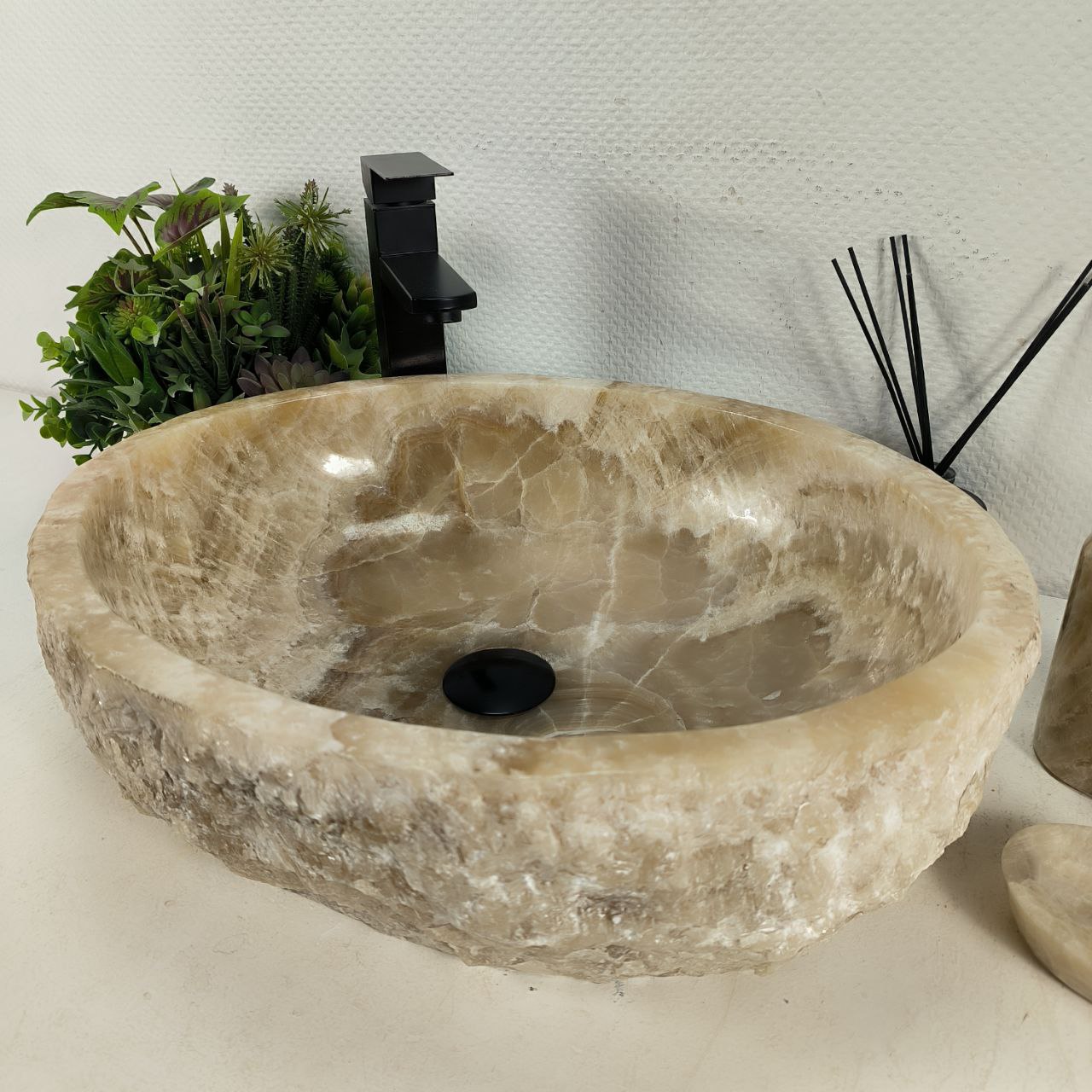 31z3uee6q2roogvrg0p40ax9ni97d72h