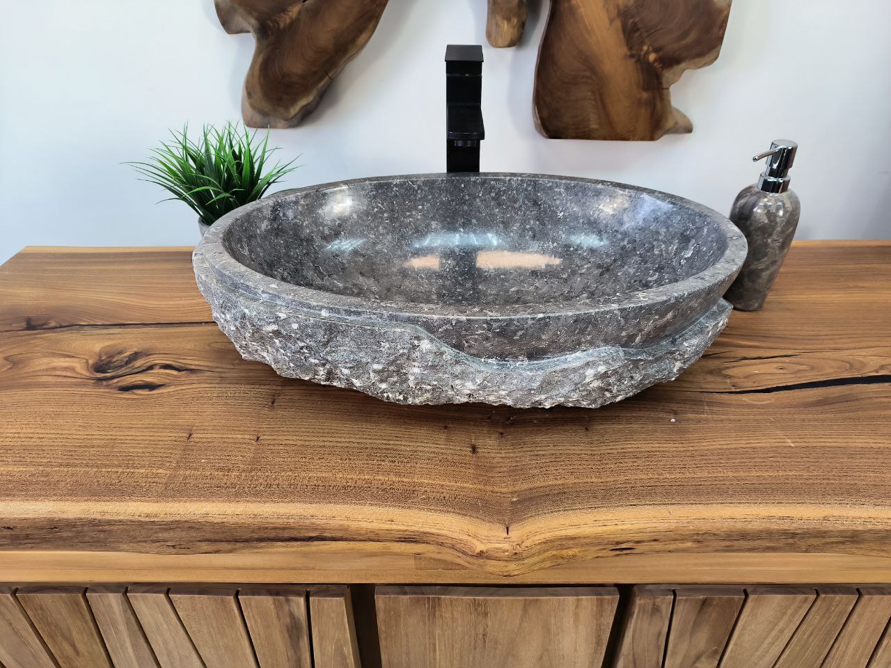 photo_2025-05-15_15-21-54