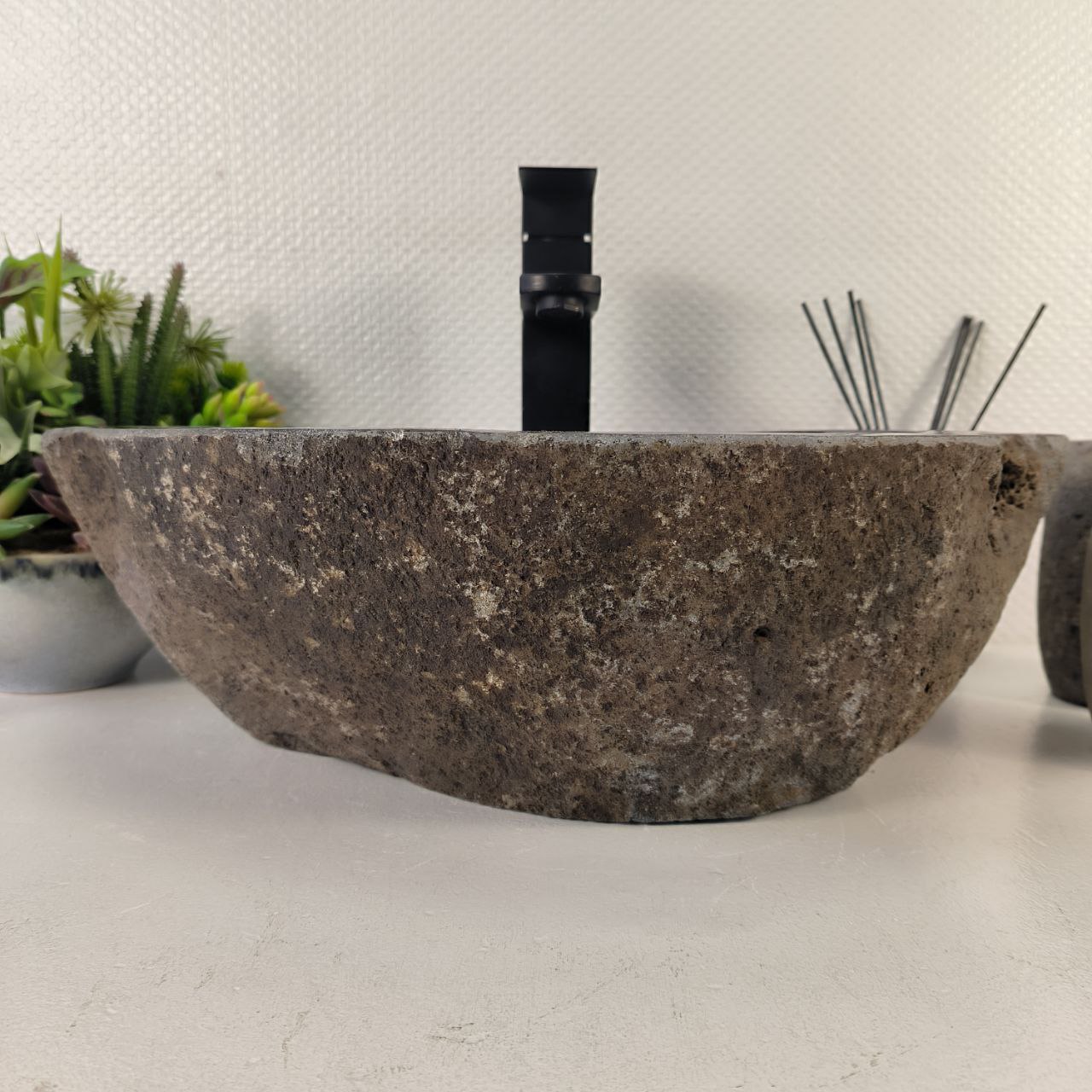 photo_2024-05-04_16-31-05