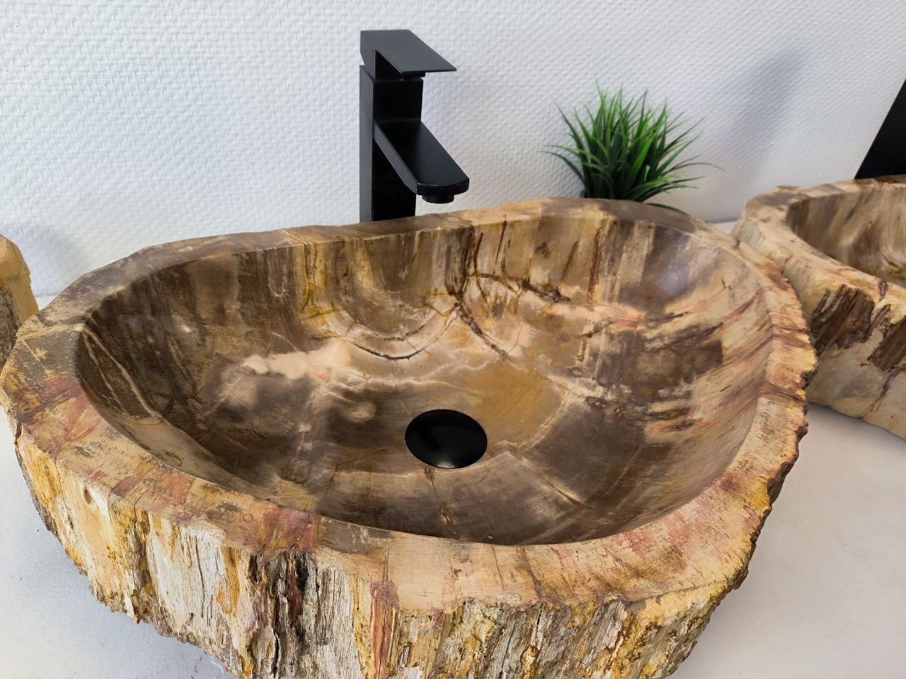 photo_2025-04-11_12-17-05