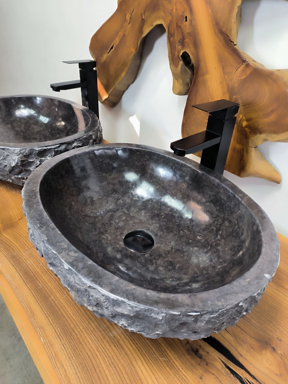 Раковина из мрамора ПАРА! Erozy Black EM-66599 51х40х15 из натурального камня