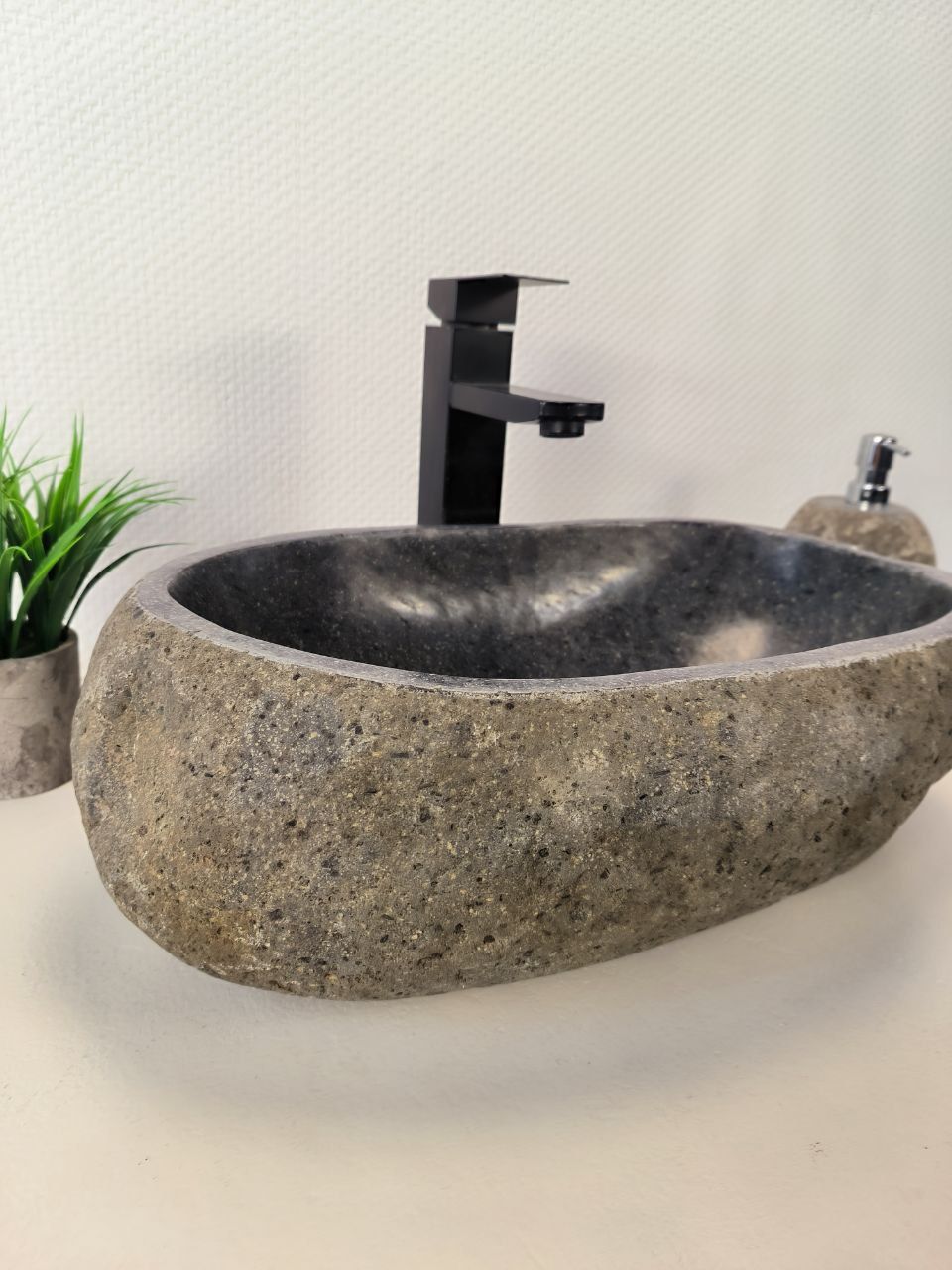 Раковина из речного камня RS-65984 50х31х15 из натурального камня