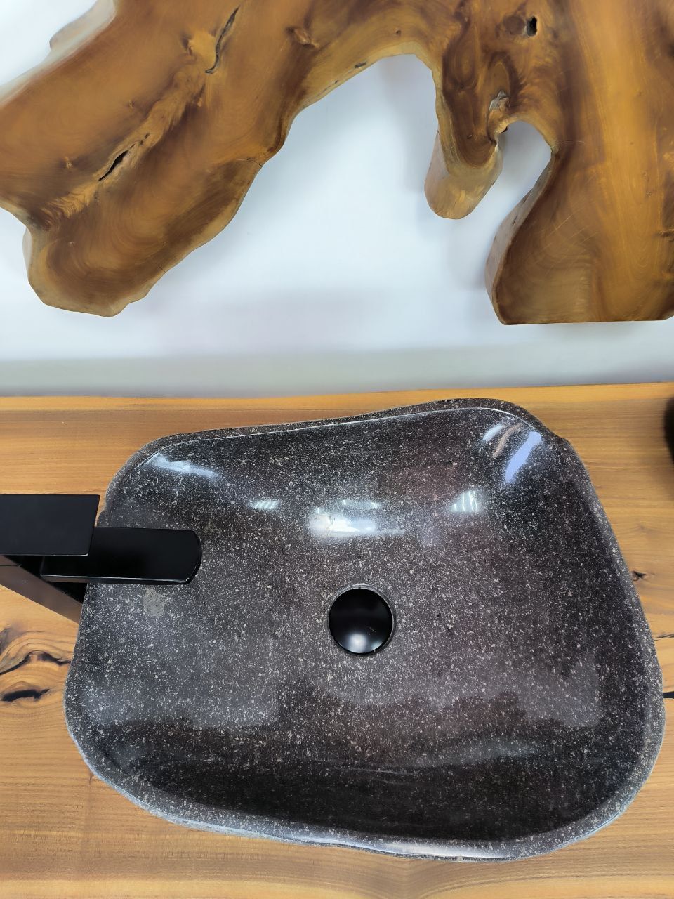 Раковина из речного камня RS-66290 48х40х15 из натурального камня
