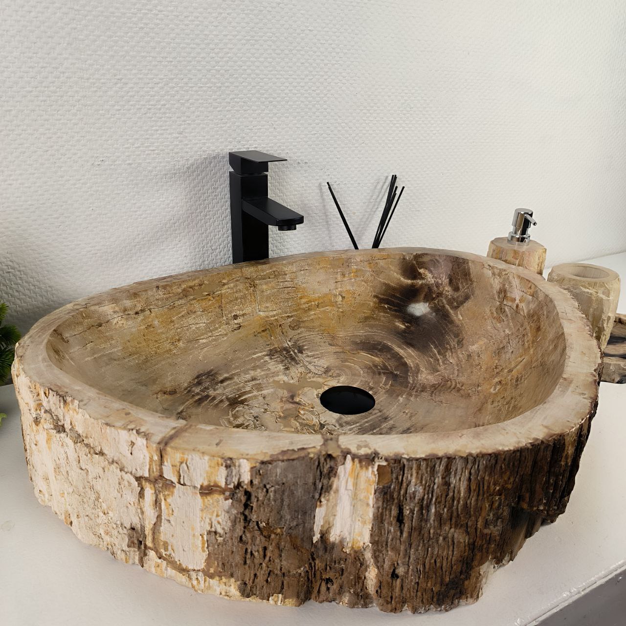 t6rnnaid0t9dvt8oo0uds0l1tgvy1z4g