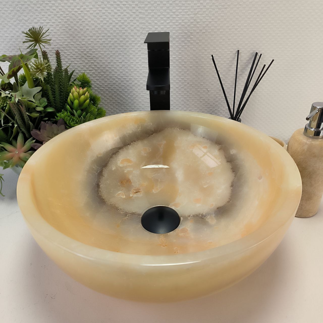 n4p6voyrairmv6hcgedc21vsrcemiujp