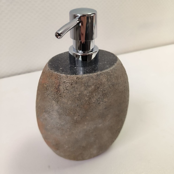 vd8yxn9e81cvhiwciv1r801jefus63jm