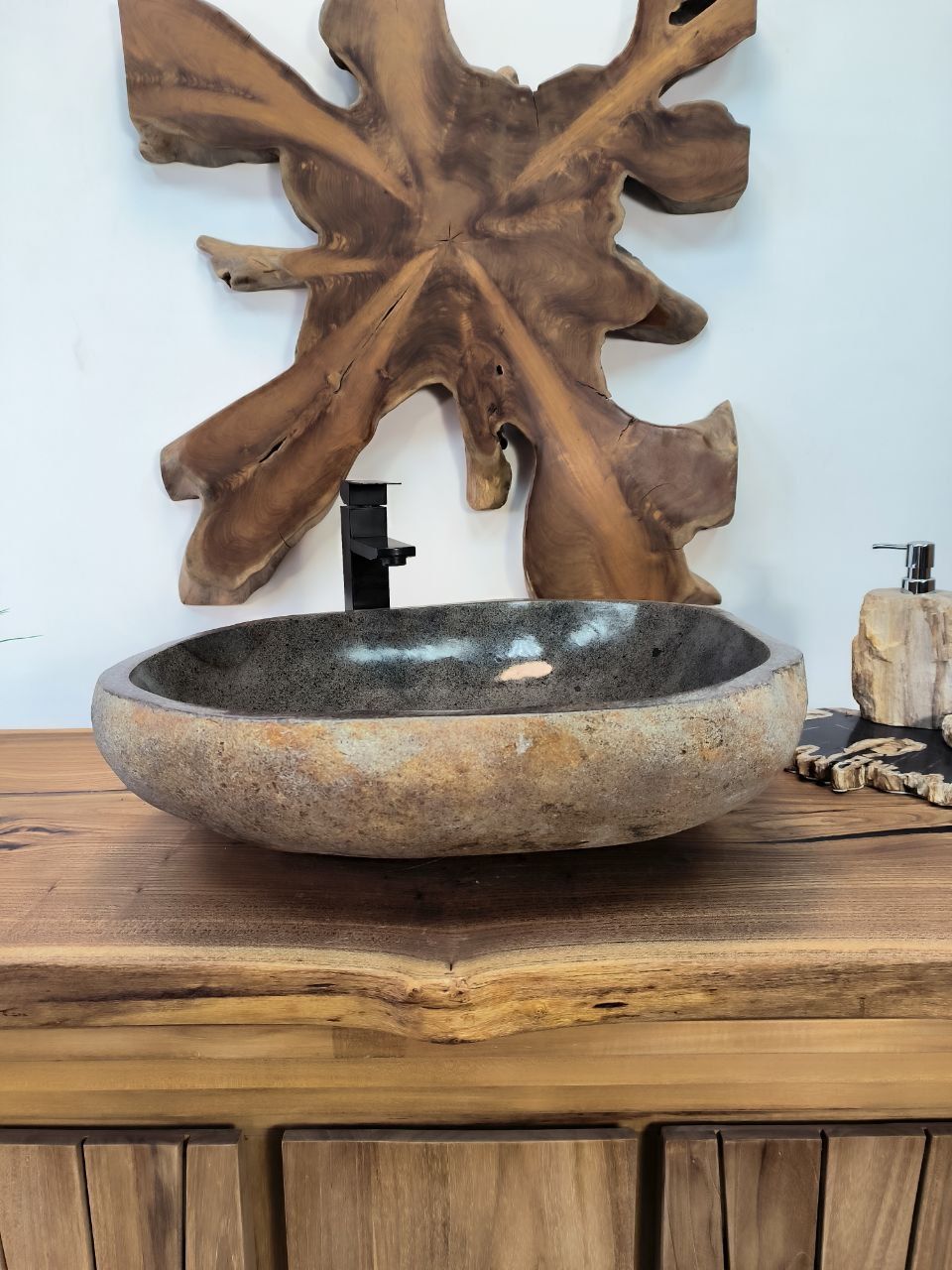 Раковина из речного камня RS-65896 54х49х15 из натурального камня
