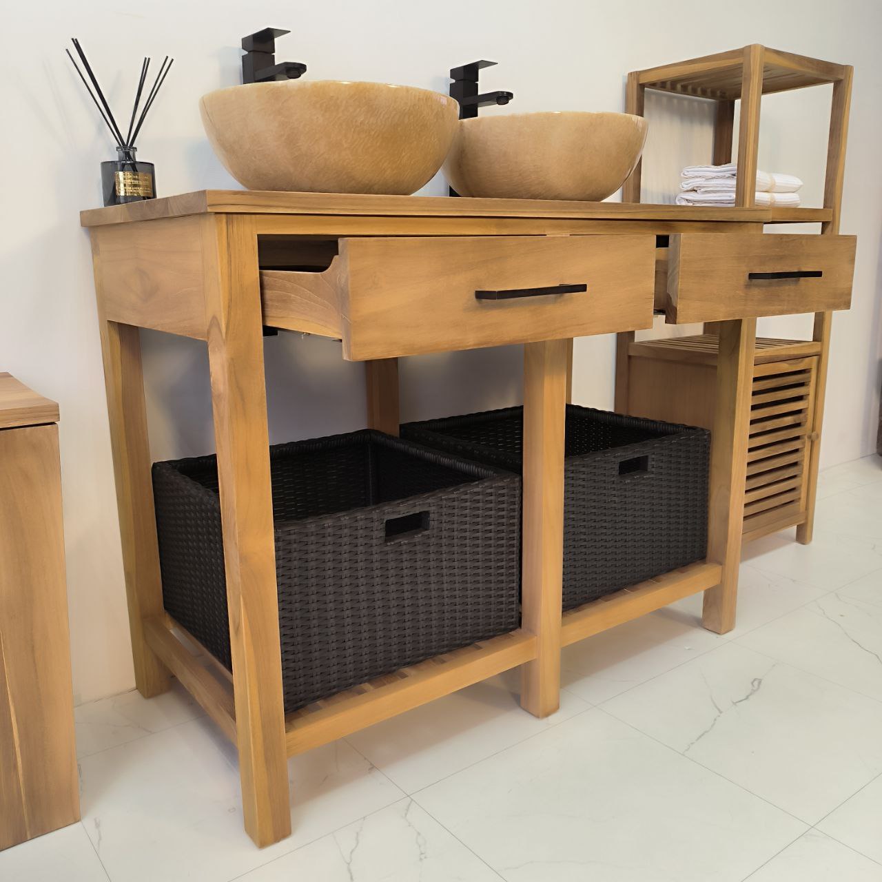 l43oyuad1ahjrb0rybshj26dhmr8at8z