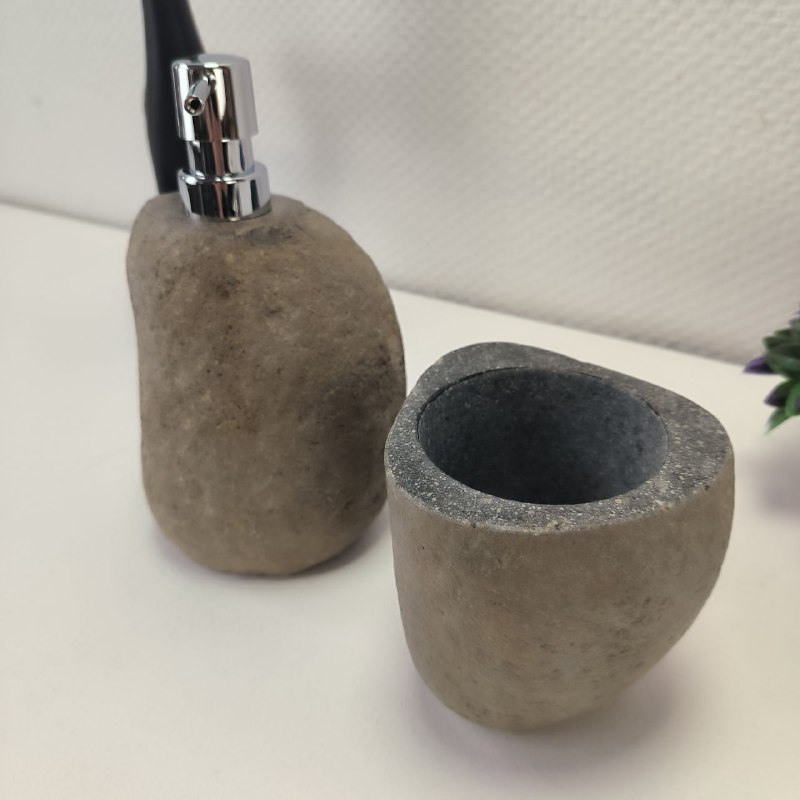 0ye6bmy88dlakkgu6wh6pmz3olsx82wx