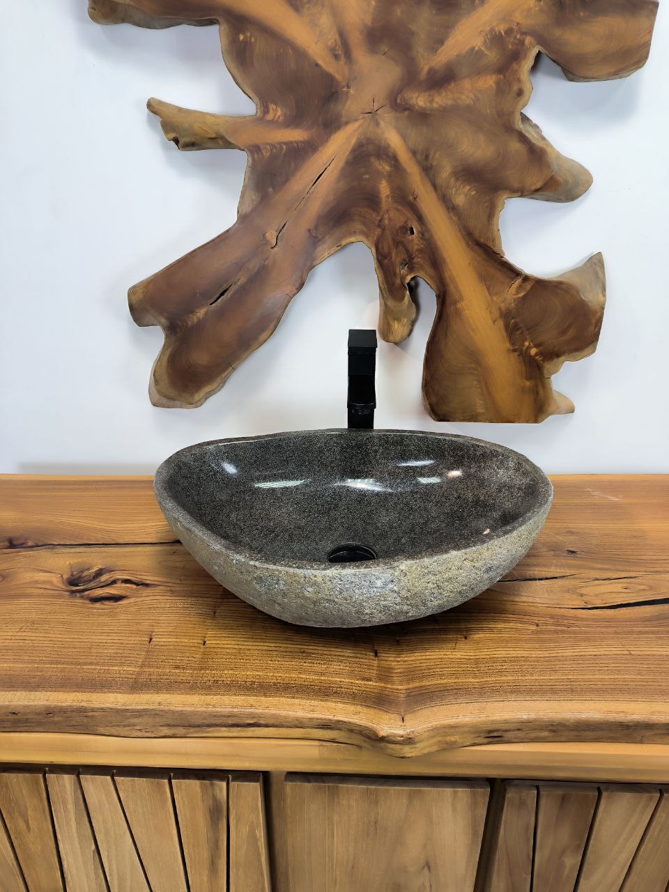 0a93a46f-505a-4627-a5a9-c029689d8feb