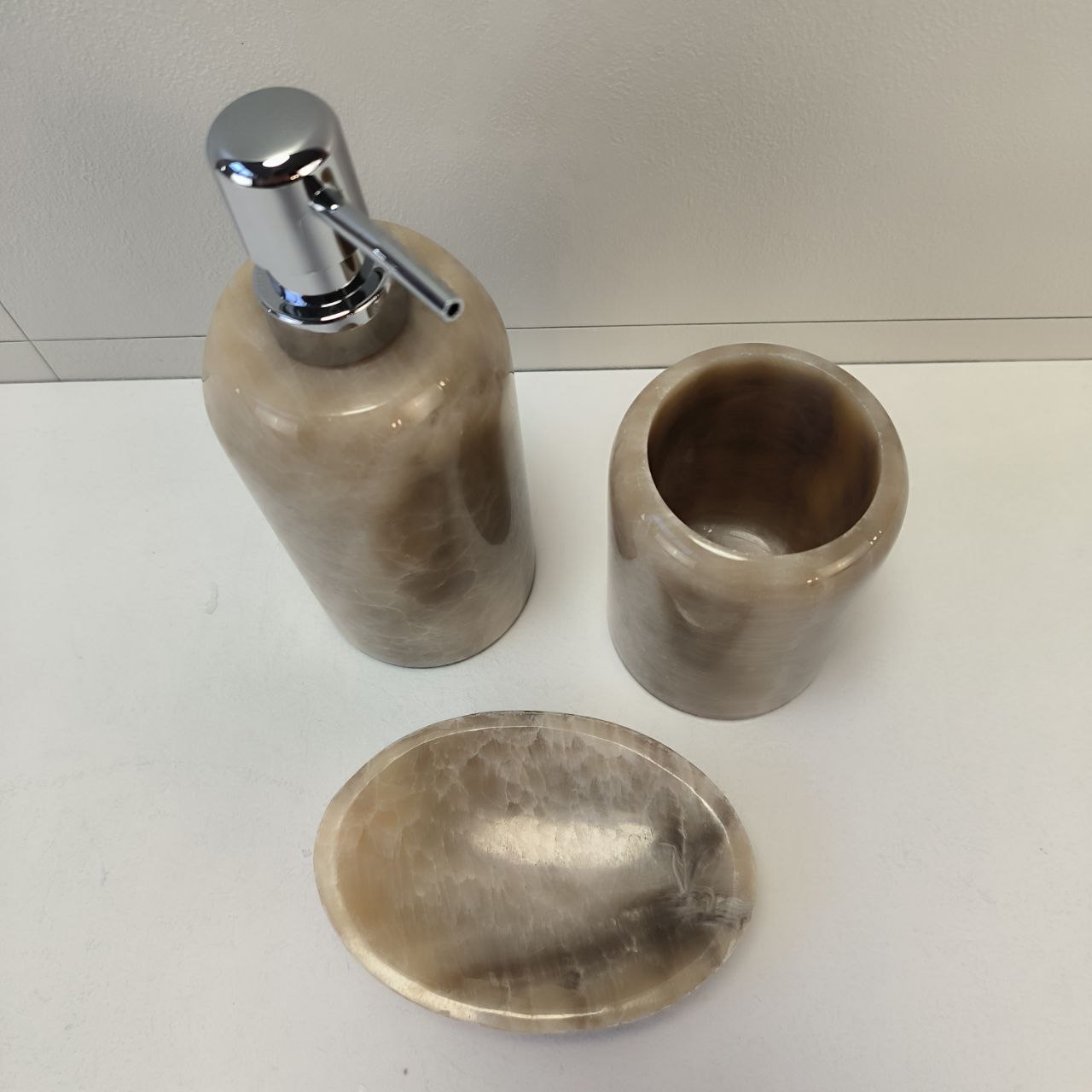 ukwgtd1hj5sj45cv7bdkuleme9oli424